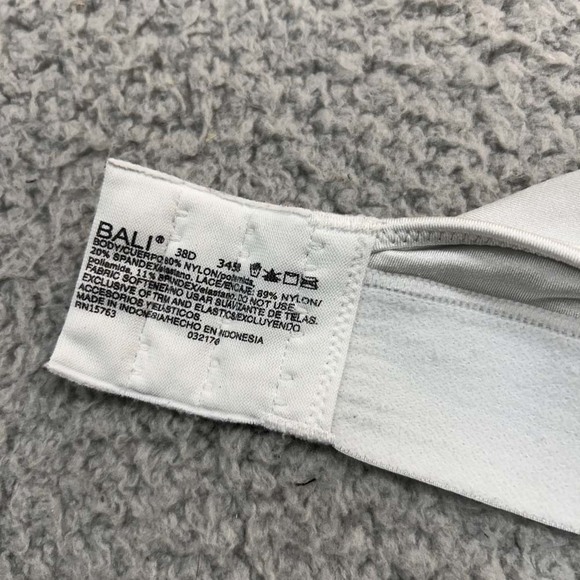 Bali Bra 38D Full Coverage 3458 One SMooth U Bounce Control Wireless Bra - Picture 9 of 10